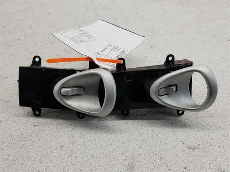 03-04 Nissan 350z Interior Door Handles (Pair) OEM 80670CD70A