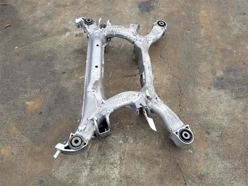 03 NISSAN 350Z 03 G35 Coupe Rear Suspension Crossmember OEM 55400CD010