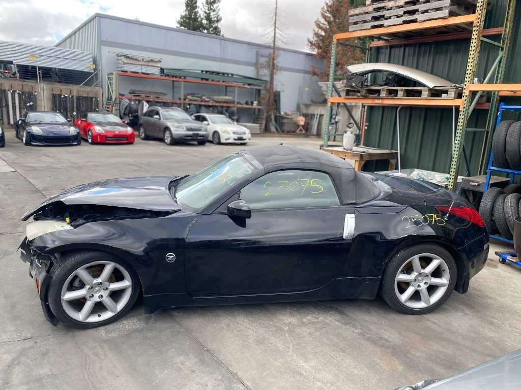 03-05 NISSAN 350Z Driver Front Door Switch Lock/Window Black/G OEM 25401CD02D