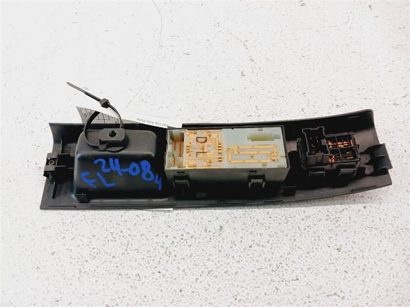 03-05 NISSAN 350Z Driver Front Door Switch Lock/Window Black/G OEM 25401CD02D