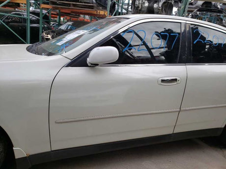 03-04 G35 Sdn Passenger Front Door Handle Exterior Assy White/QX1 OEM 82606AC70B