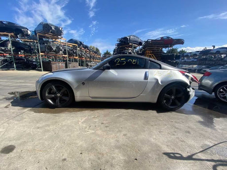 03-05 NISSAN 350Z Cpe Rear Shock Absorber Pair x2 OEM K6210-CD02D