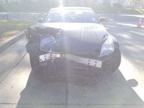 03 Nissan 350z Rear Bumper Reinforcement Brackets (Pair) OEM 85210CD010