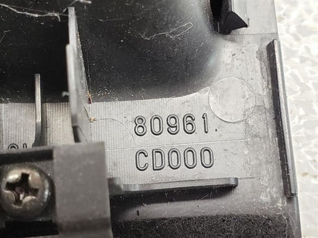 03-05 Nissan 350z Driver Door Window Switch OEM 25401CD02D