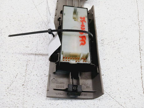 03-04 NISSAN 350Z Front Passenger Power Window Switch Black OEM 80960-CD000