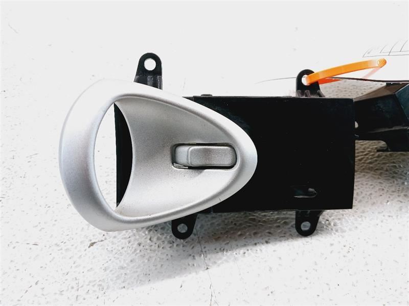 03-04 Nissan 350z Interior Door Handles (Pair) OEM 80670CD70A