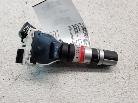 03-05 Nissan 350z Cpe Steering Wiper Switch 25260CD002 OEM