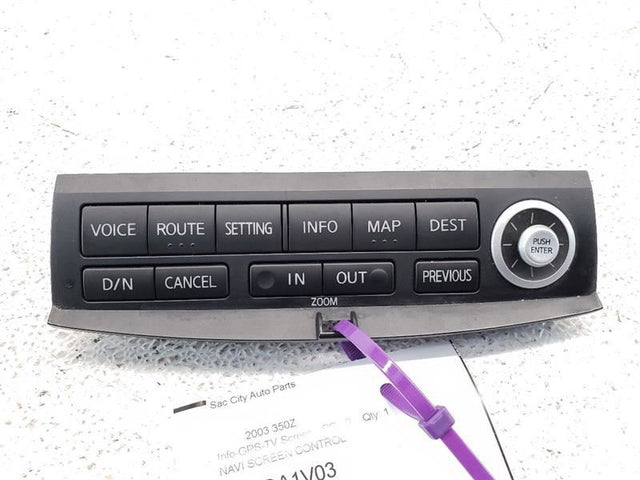 03-04 Nissan 350Z Navigation Screen Control Unit OEM 28395CD000