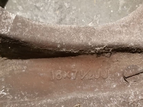 90-91 NISSAN 300ZX Rear Alloy Wheel 16x7.5 w/ 54.0mm Ornament OEM 4030040P92 