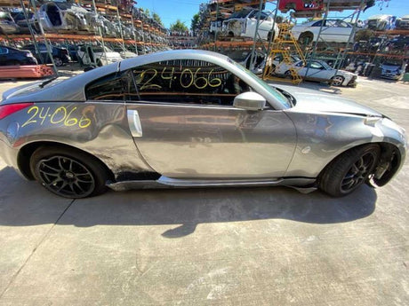 03-04 NISSAN 350Z Body Control Module BCM OEM 284B1CD207