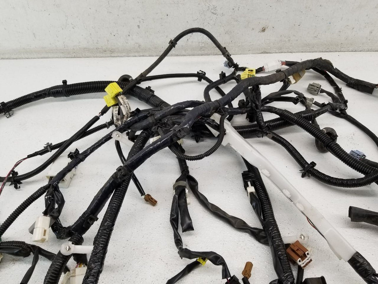 03-04 NISSAN 350Z M/T Body Wire Harness OEM 24014-CD002