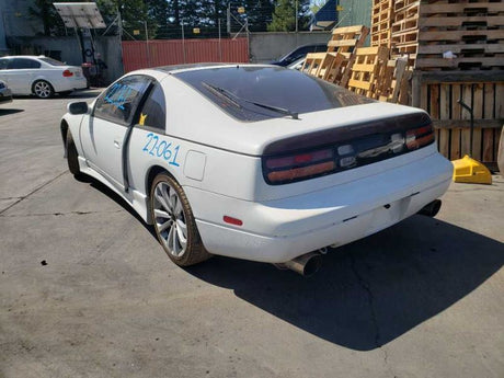 90-95 Nissan 300ZX (2+2) Driver Side Roof Glass OEM 9163132P26