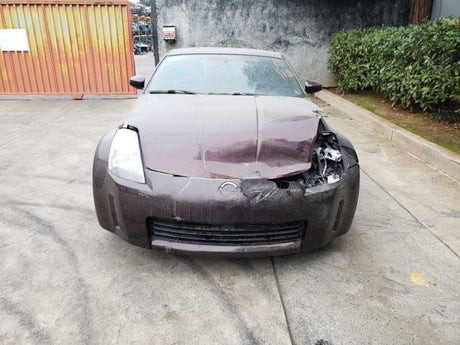 03-04 Nissan 350Z A/T Center Console (Black) OEM