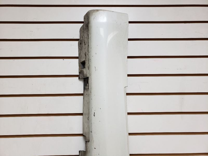 03-04 Infiniti G35 Coupe Driver Rocker Panel Molding White (QX1) OEM 76851AM808