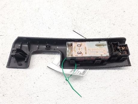 03-05 Nissan 350z Driver Door Window Switch Black (G) OEM 80961CD000