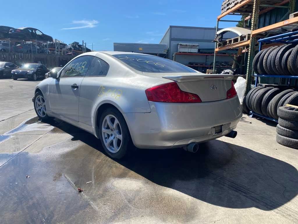 03-04 NISSAN 350Z 04-06 G35 IPDM Power Supply Module OEM 284B7AQ016