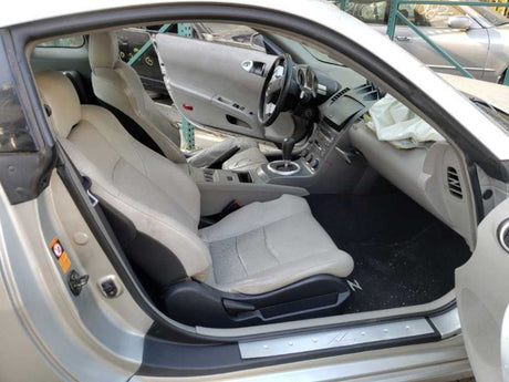 03 Nissan 350z Passenger Exhaust Manifold w/Sensor OEM 14002AL501