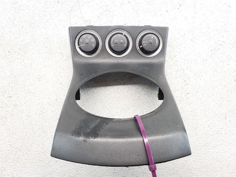 03-04 Nissan 350z Shifter Bezel (A/T) OEM 96913CD000