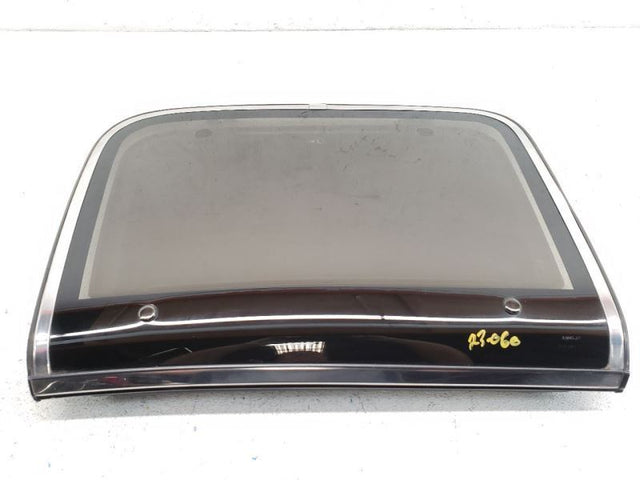 84-86 Nissan 300ZX Driver Side T-Top Roof Glass OEM 7350318P15