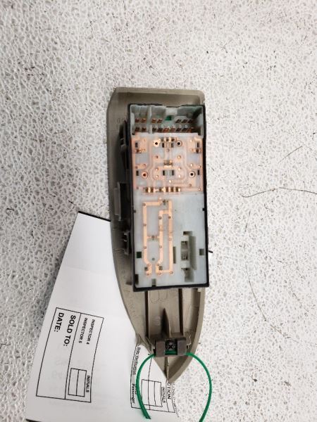 03-04 Infiniti G35 Coupe Driver Door Window Switch Sage (S) OEM 80961AM800