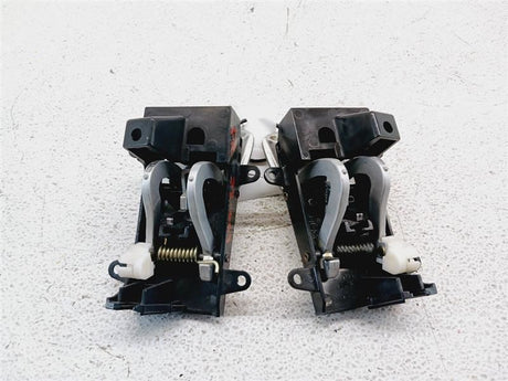 03-04 Nissan 350z Interior Door Handles (Pair) OEM 80670CD70A