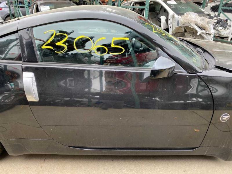 03-04 Nissan 350z Passenger Side View Mirror Black (KH3) OEM K6301CD060