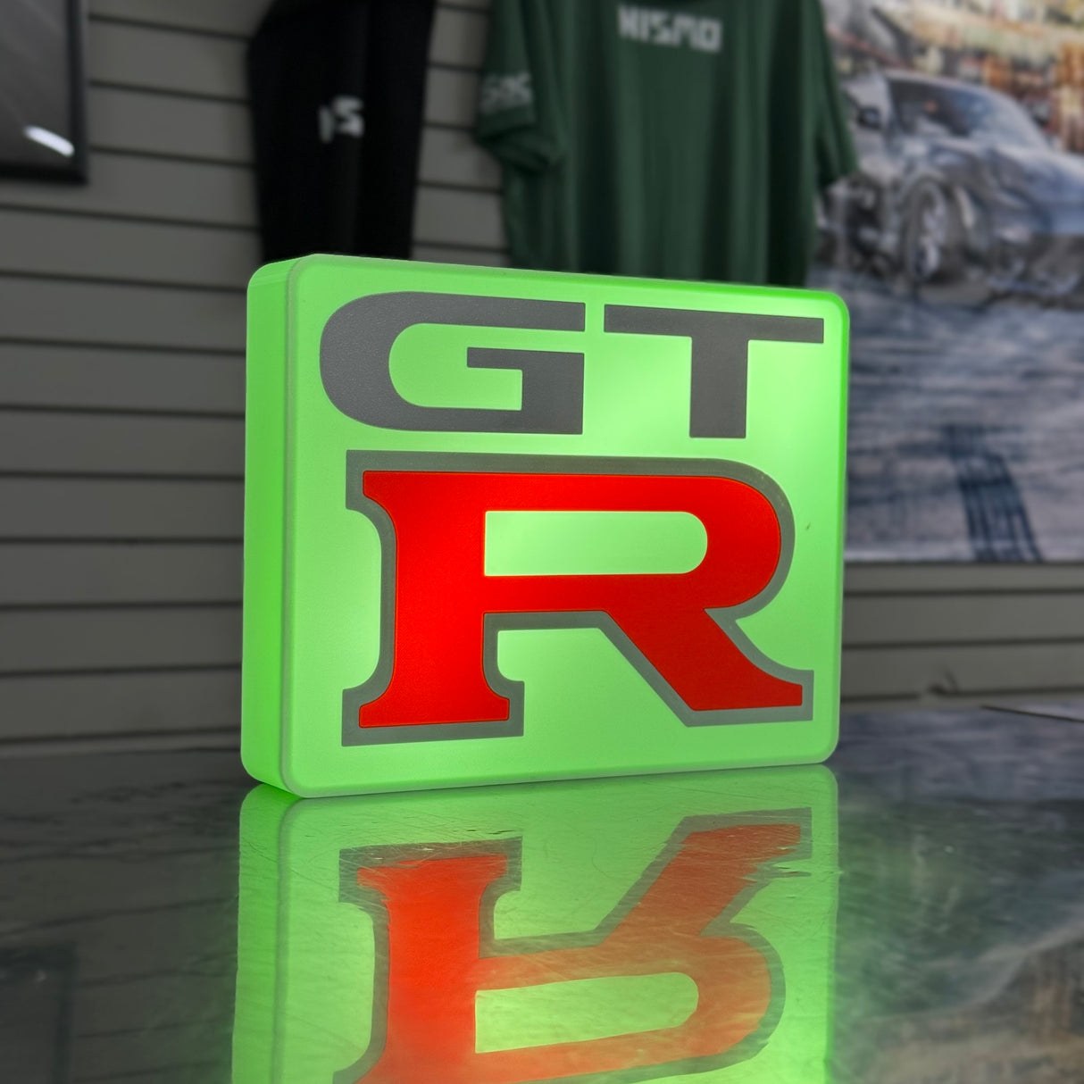 GT-R Lightbox (Glow In The Dark)