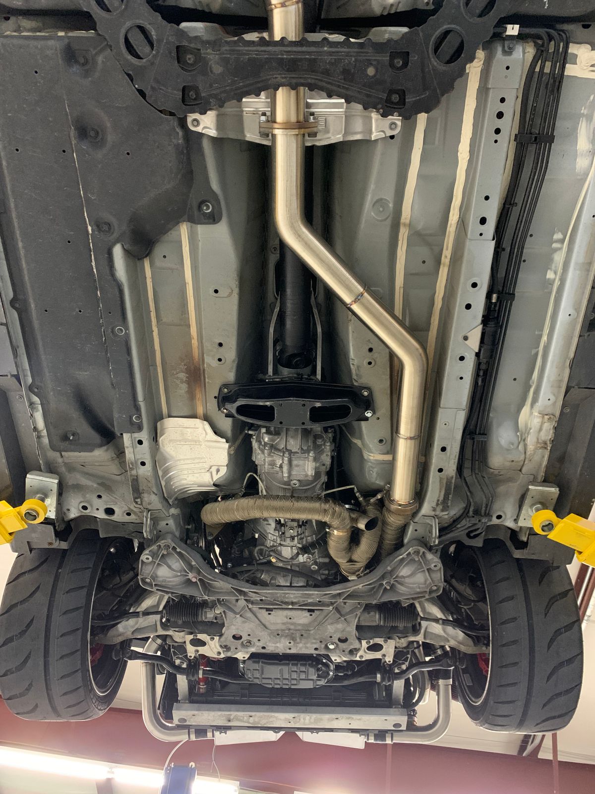 SOHO Motorsports VQ37VHR Top Mount Single Turbo Kit (Stage 2)