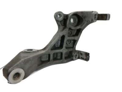 11910-AM600 Nissan Compressor Bracket Product Photo 3 of 4