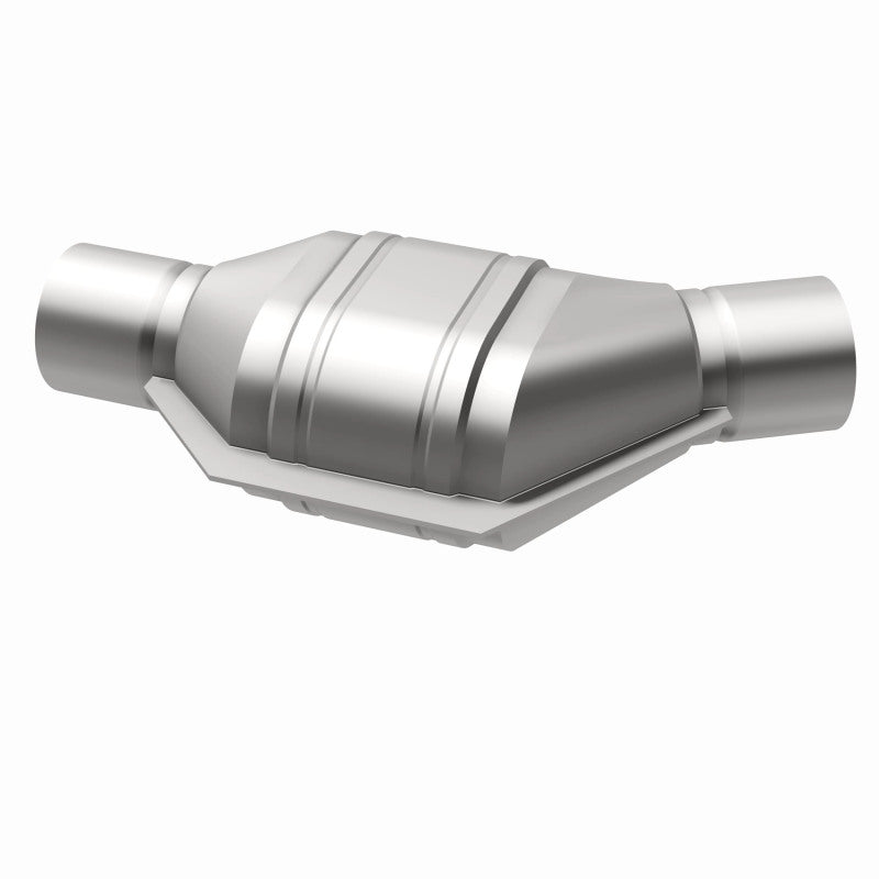 MagnaFlow Conv Univ 2.25inch Angled Inlet 50 Sta