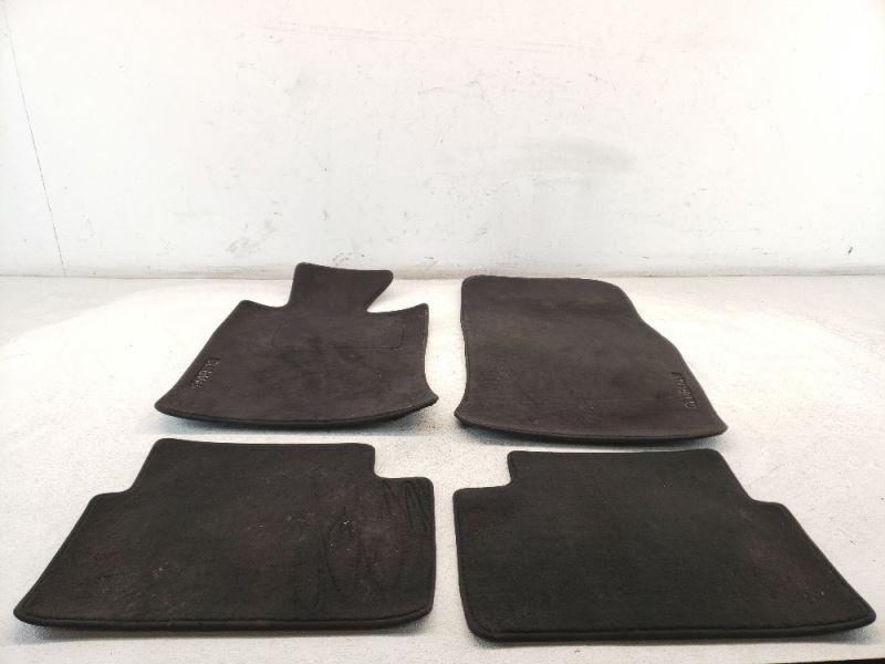 CARPET MAT SET X4 - BLACK