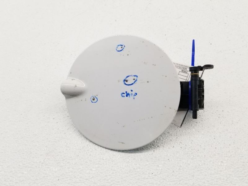 FUEL FILLER DOOR - WHITE(YZ)
