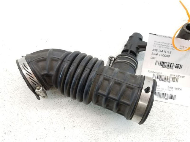 AIR TUBE TO THROTTLE