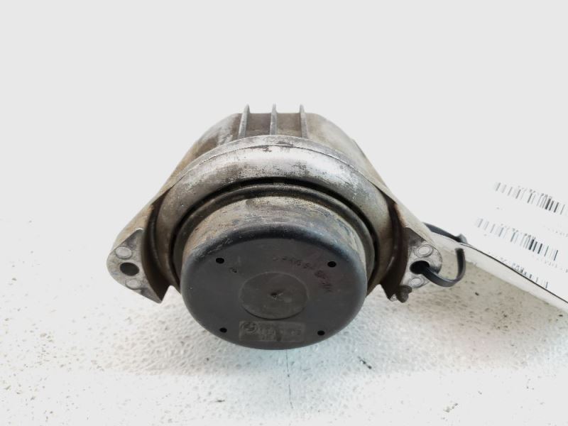 FRONT ENGINE MOUNT INSULATOR, MT