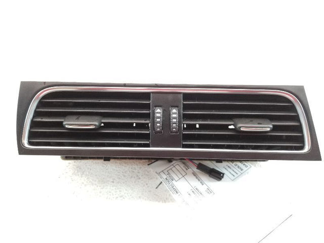 CENTER DASH VENT TRIM PANEL