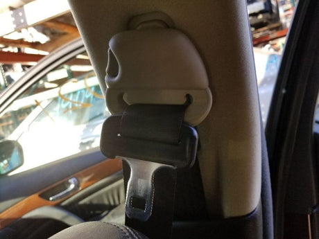 F/R SEAT BELT RETRACTOR BLACK TRIM G