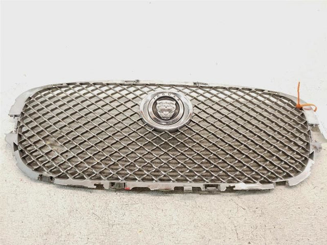 GRILLE *