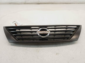 UPPER GRILLE, SDN, BLACK W/ CHROME