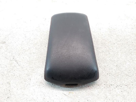 LEATHER ARMREST ONLY- BLACK(G)