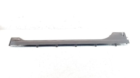 R/L KICK PLATE