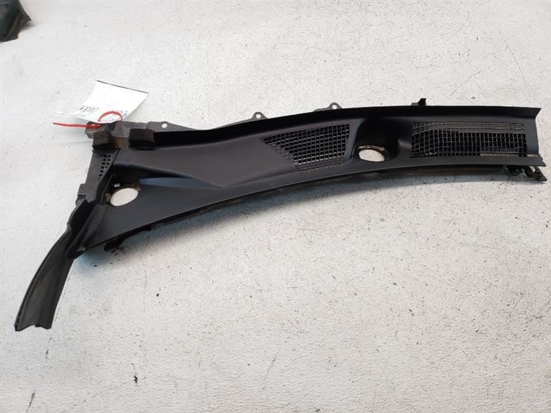 SDN- F/L COWL VENT PANEL