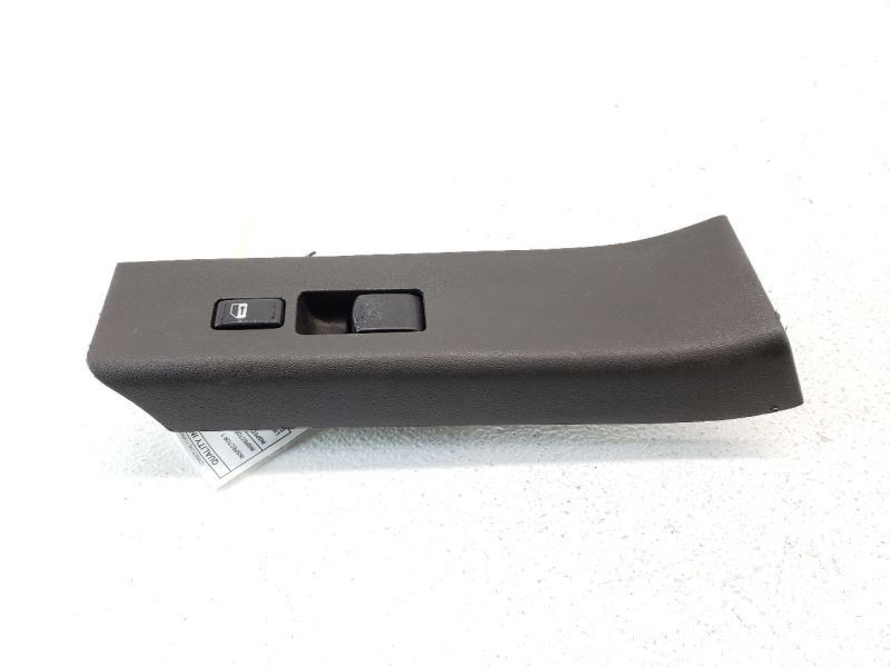 F/R DOOR WINDOW SWITCH - GREY(X)