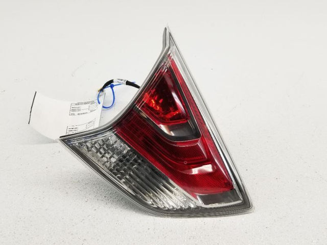 R/L TAIL LAMP, LID MTD