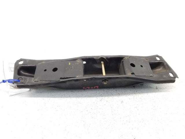 A/T TRANSMISSION MOUNT BRACKET