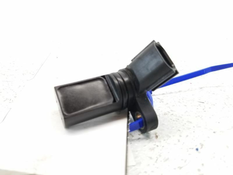M/T-CAMSHAFT POSITION SENSOR SGVB004