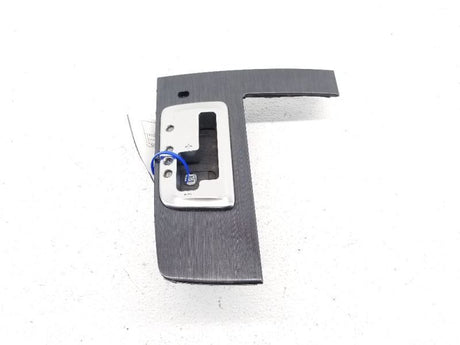 A/T SHIFTER BEZEL