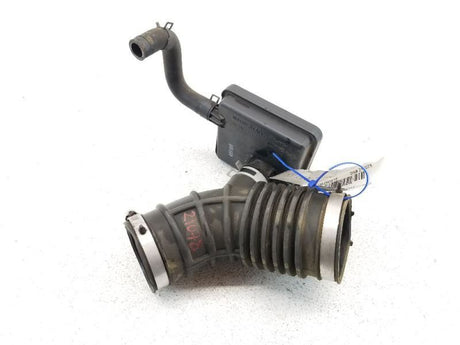 AIR DUCT TUBE TO THROTTLE