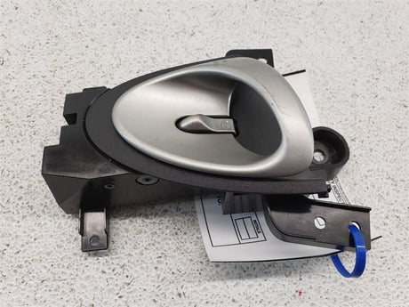 F/L INT DOOR HANDLE