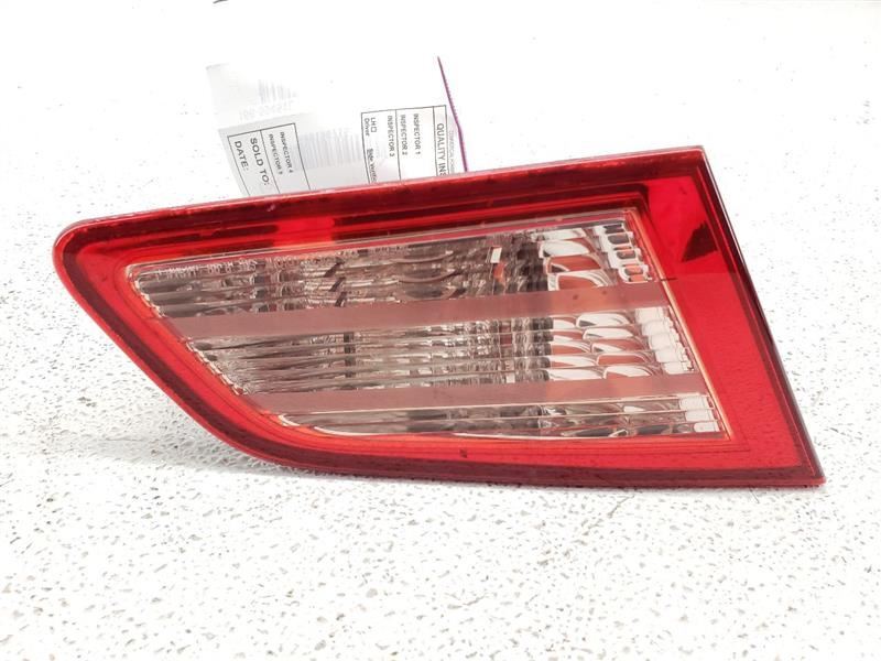 R/L TAIL LAMP, LID MTD