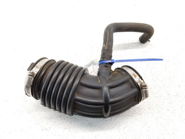 AIR DUCT TUBE TO THROTTLE